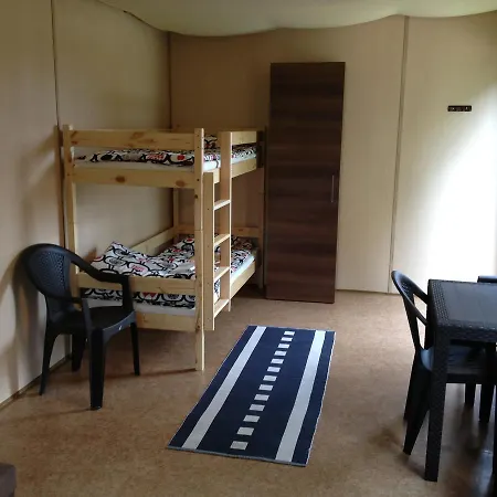 بيت خشبي Letniskowe Vertigo Narie *